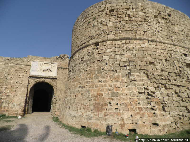 Крепостные стены  Фамагусты Фамагуста, Турецкая Республика Северного Кипра
