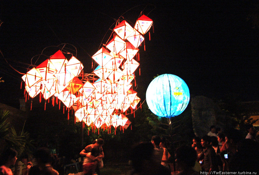 Фестиваль полной луны в Хойане Хойан, Вьетнам