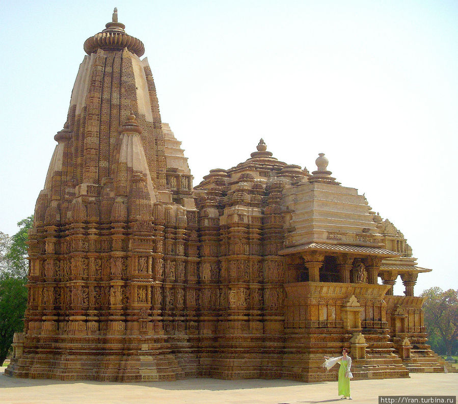 Храм Деви Джагадамба (Jagdambi Temple) Каджурахо, Индия