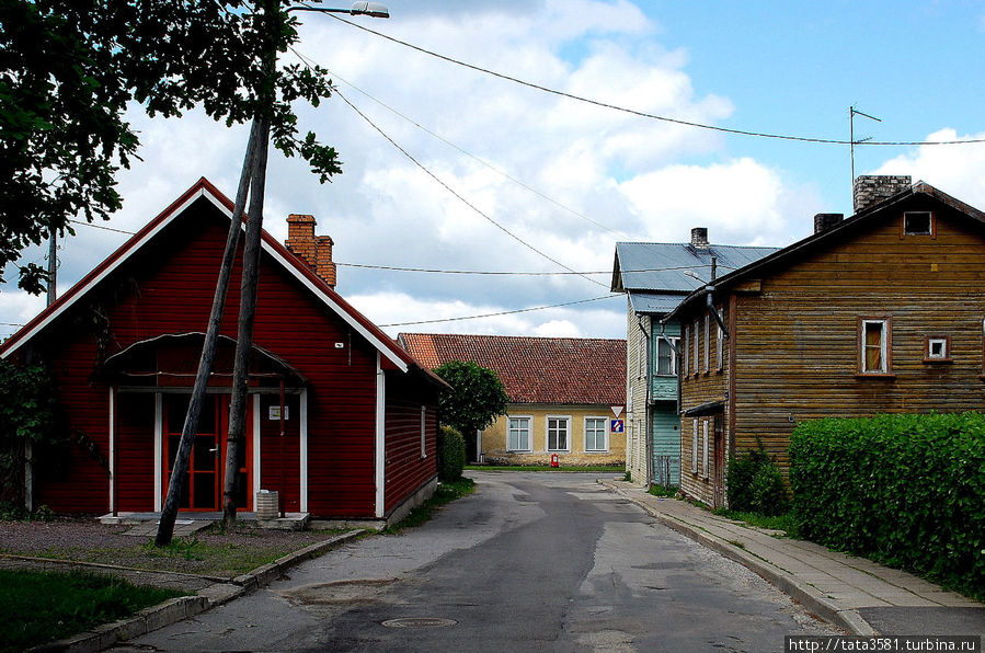 Средневековый замок в городе Пайде Пайде, Эстония