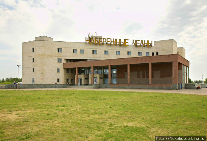 Недолгая прогулка по Набережным Челнам Набережные Челны, Россия