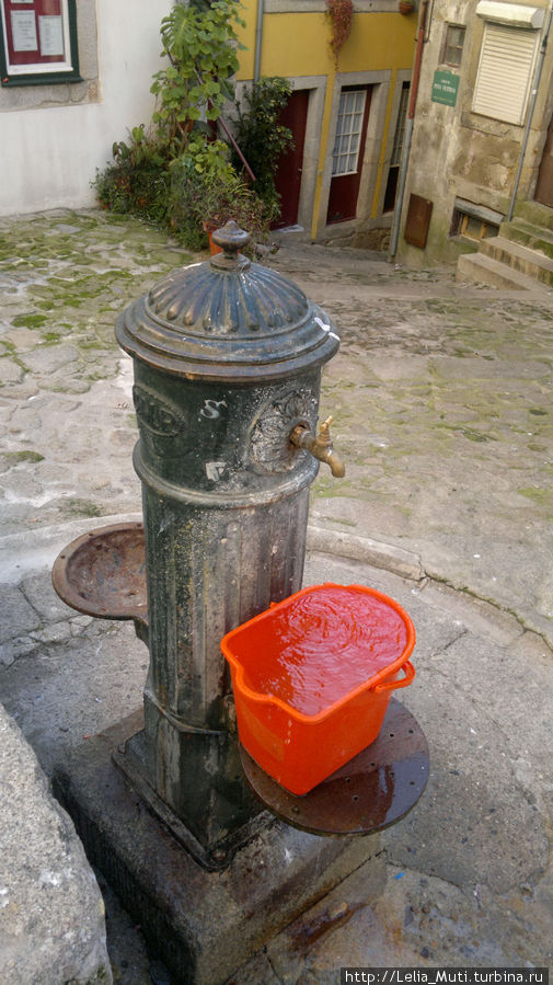 питьевая вода, проверила самолично... Порту, Португалия