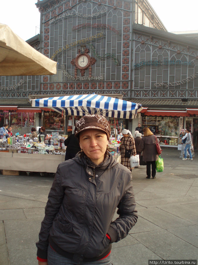 В историческом центре города, в зоне Порта Палаццо, располагается самый большой рынок в Европе «Порта Палаццо». На мой субъективный взгляд он гораздо круче мадридского рынка Сан-Мигель и барселонского рынка Бокерия. Турин, Италия