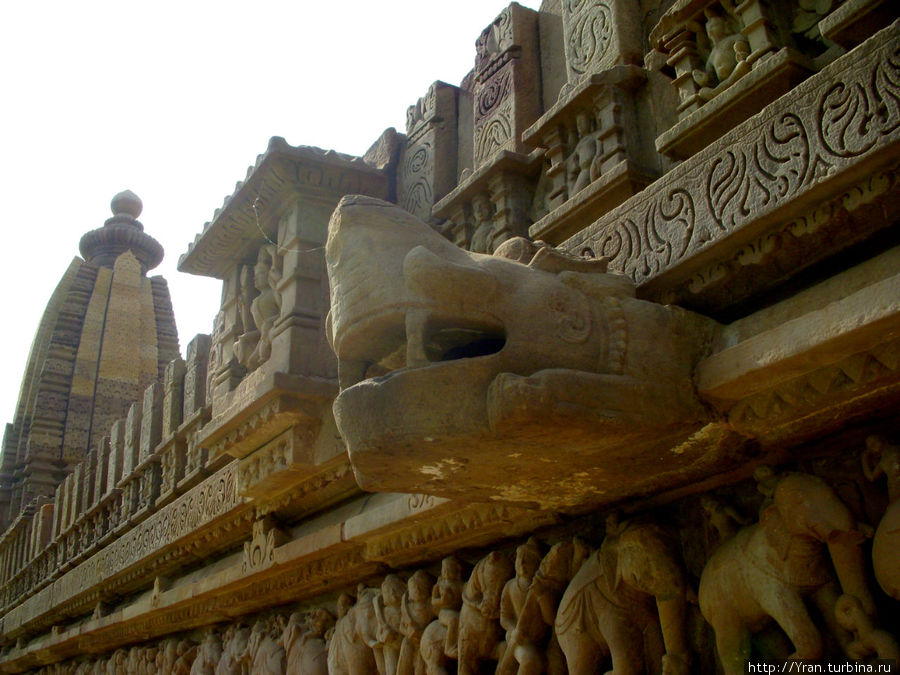 Храм Лакшмана (Lakshman Temple) Каджурахо, Индия