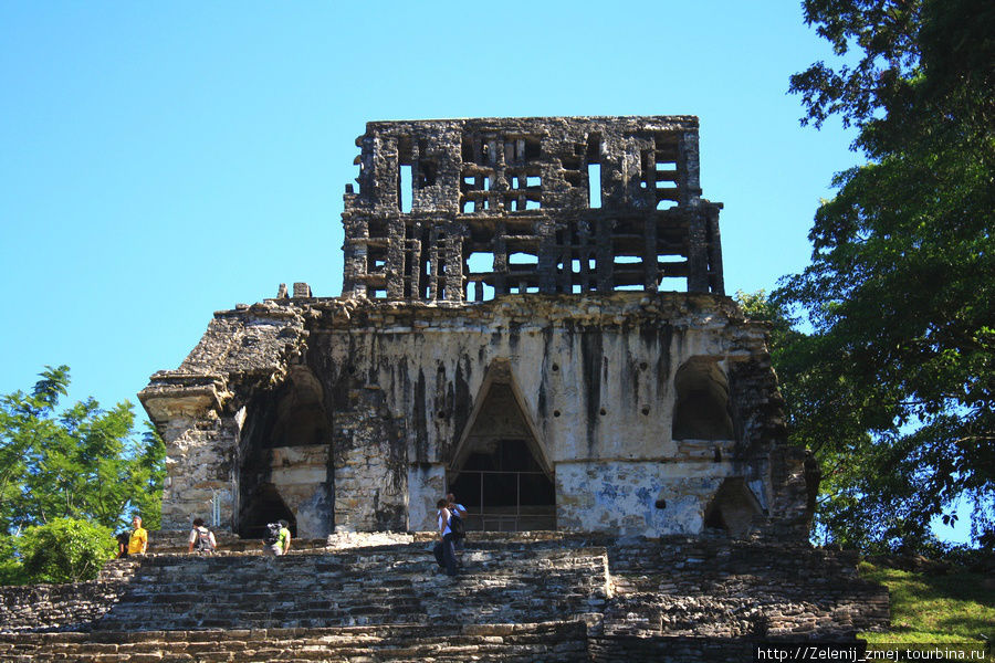 Храм Креста Паленке, Мексика