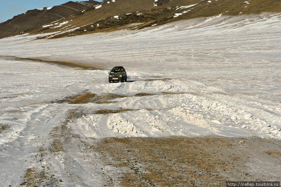Суровыми дорогами Монголии Монголия