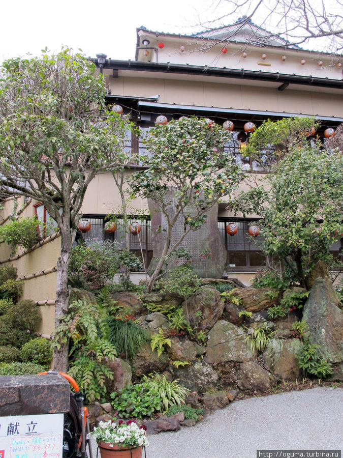 А это крытый ресторан Гифу, Япония