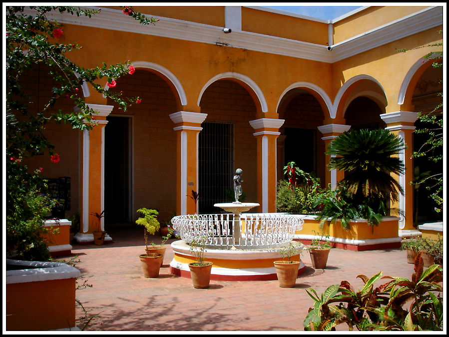 Дворец Кантеро и Муниципальный исторический музей / Palacio de Cantero and Municipal History Museum
