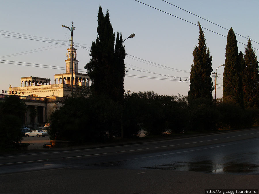 жд вокзал Сухум, Абхазия