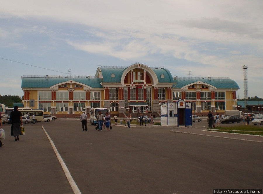 Железнодорожный вокзал в Бийске Алтайский край, Россия