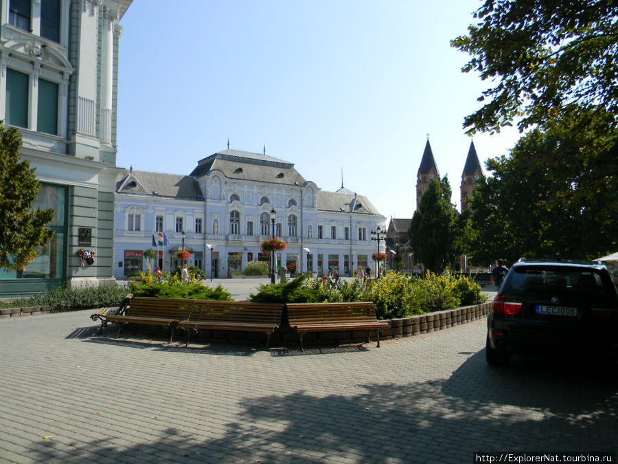 Ниредьхаза -центр города, отель Корона Ньиредьхаза, Венгрия