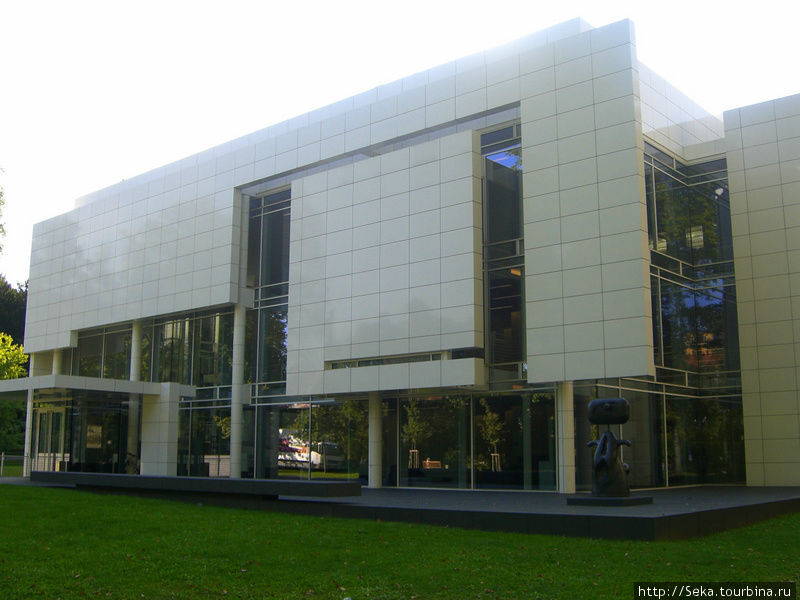 Музей Фридера Бурды Баден-Баден, Германия
