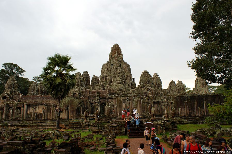 Байон Ангкор (столица государства кхмеров), Камбоджа