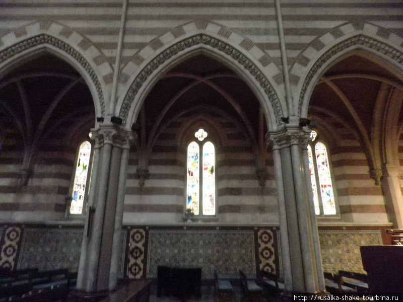 Церковь Сан-Паулу Энтро ле Мура Рим, Италия