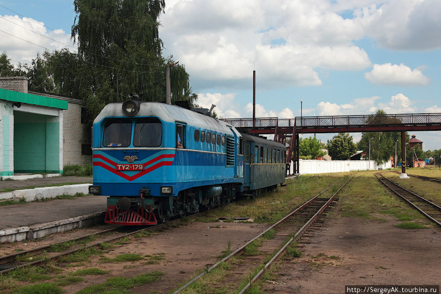 В Гайвороне. Наш поезд привез нас назад из Голованевска. Гайворон, Украина
