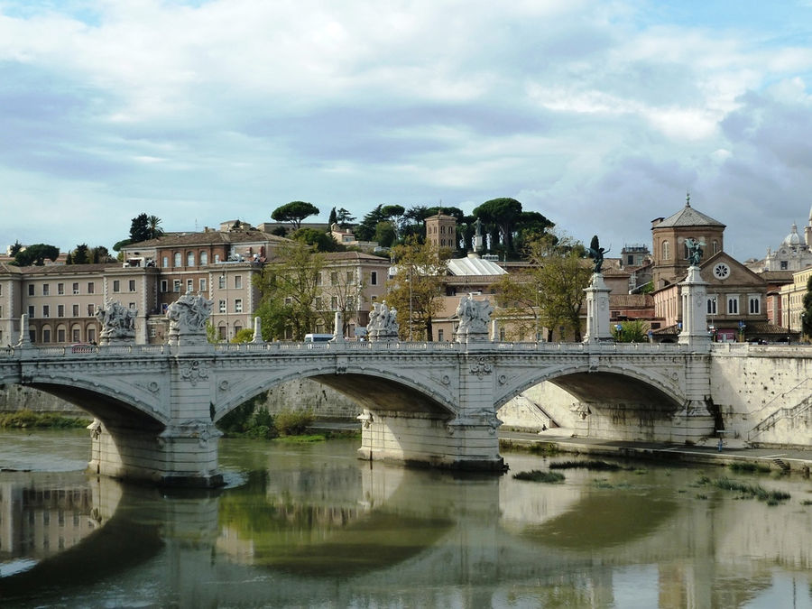 Ponte Vittorio Emanuele II Рим, Италия