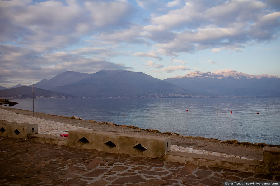 Море в первый день года Гаэта, Италия