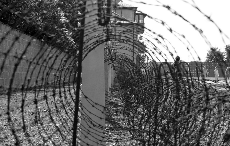 На территории Заксенхаузена погибло свыше 100000 узников. Ораниенбург, Германия