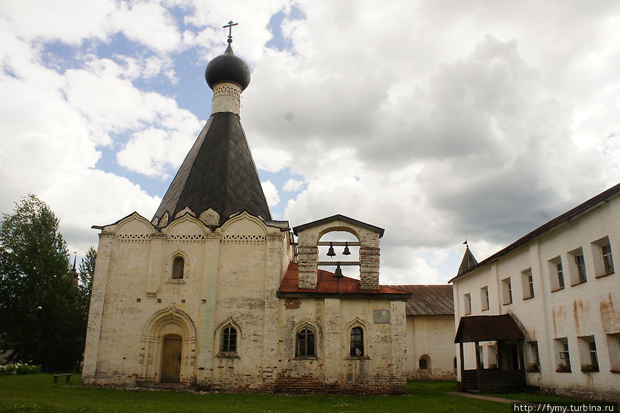 Кирилло-белозерский монастырь. Церковь Ефимия 1653 Россия