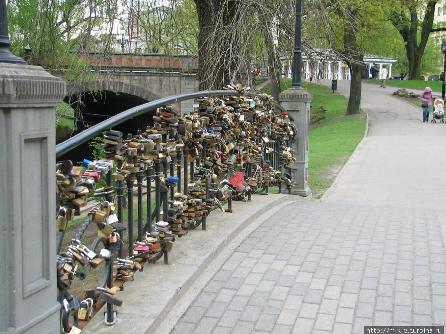 Мост любви Рига, Латвия