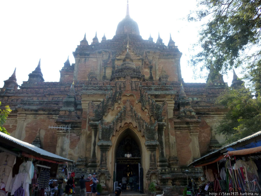Баган. Храм Хтиломинло. Баган, Мьянма