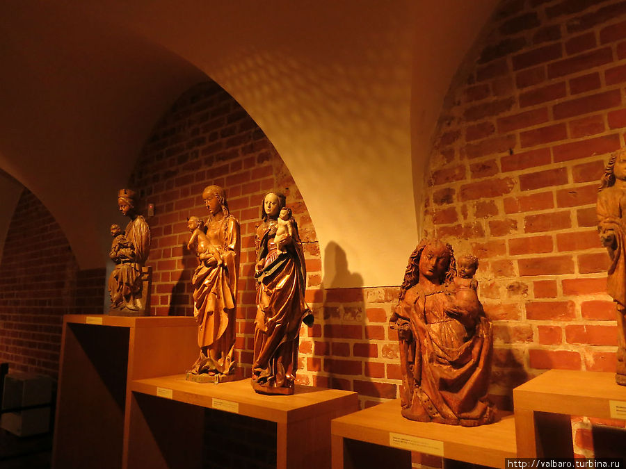 Выставка католической скульптуры. Мальборк, Польша