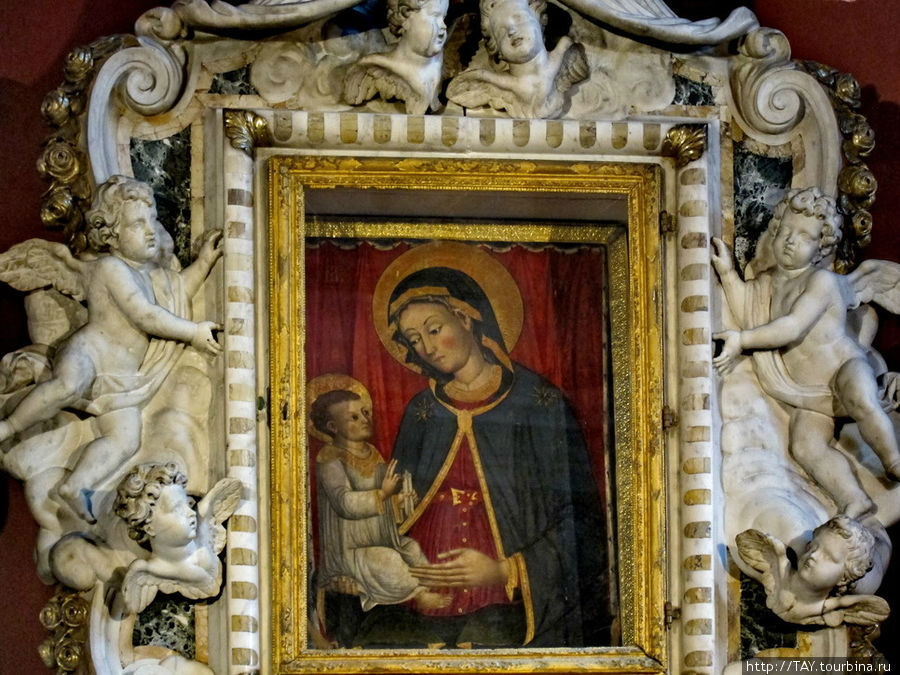 икона Божей матери Пераст, Черногория