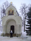 Восстановленный в 2009 году мавзолей -усыпальница спасителя Отечества в Смутное время князя Д.М. Пожарского