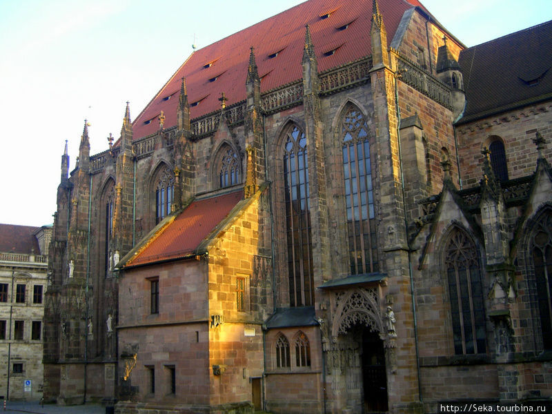 Церковь Святого Себальда Нюрнберг, Германия