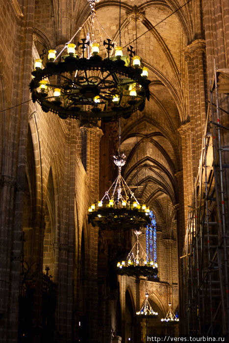 боковой неф Кафедрального собора Барселона, Испания