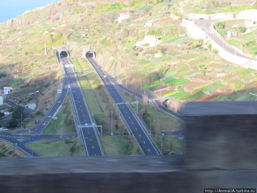 остров пронизан тоннелями Фуншал, Португалия