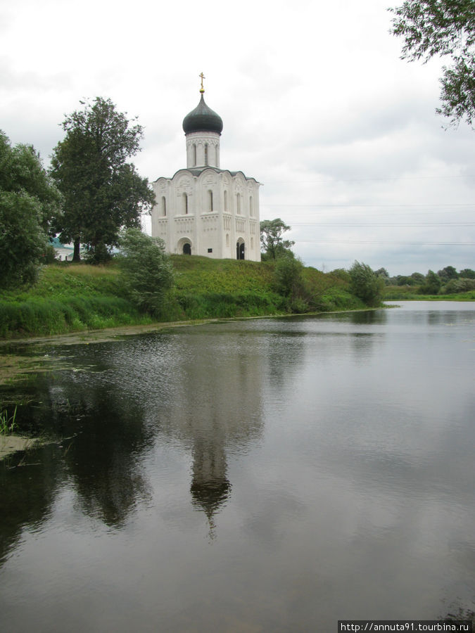 Церковь Покрова на Нерли Боголюбово, Россия