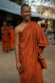 Дамрон, монах-менеджер Prey Chlak Pagoda, Svay Reing.
