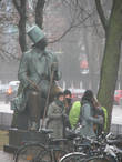 Памятник Андерсену