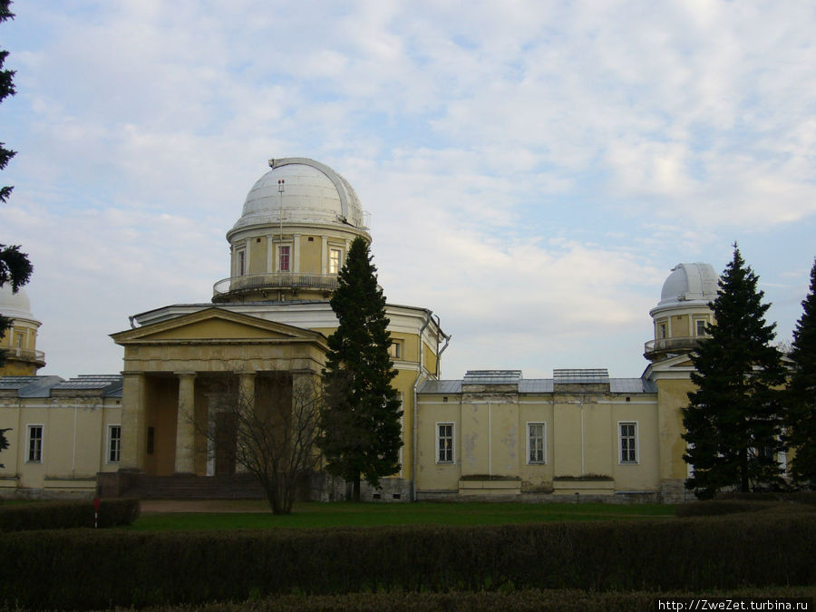 главное здание обсерватории Санкт-Петербург, Россия