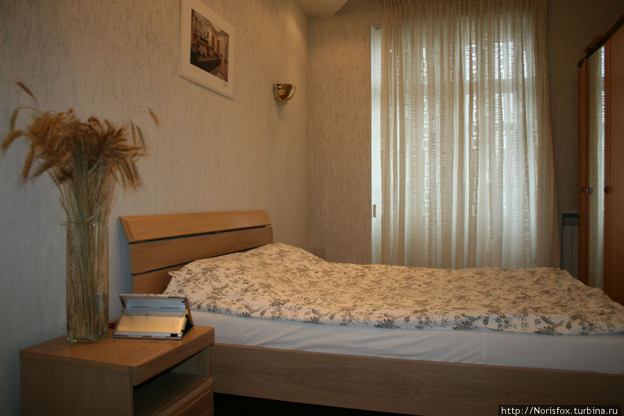одна из спален, вторая такая же, только с гардеробной Минск, Беларусь