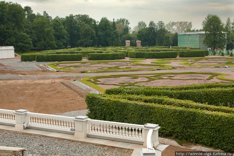 Английский сад. Ломоносов, Россия