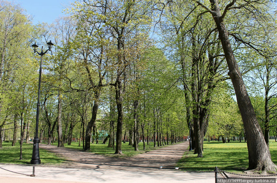 Петровский парк в Кронштадте Кронштадт, Россия