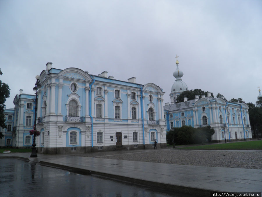 Бело - голубые кружева Смольного Санкт-Петербург, Россия