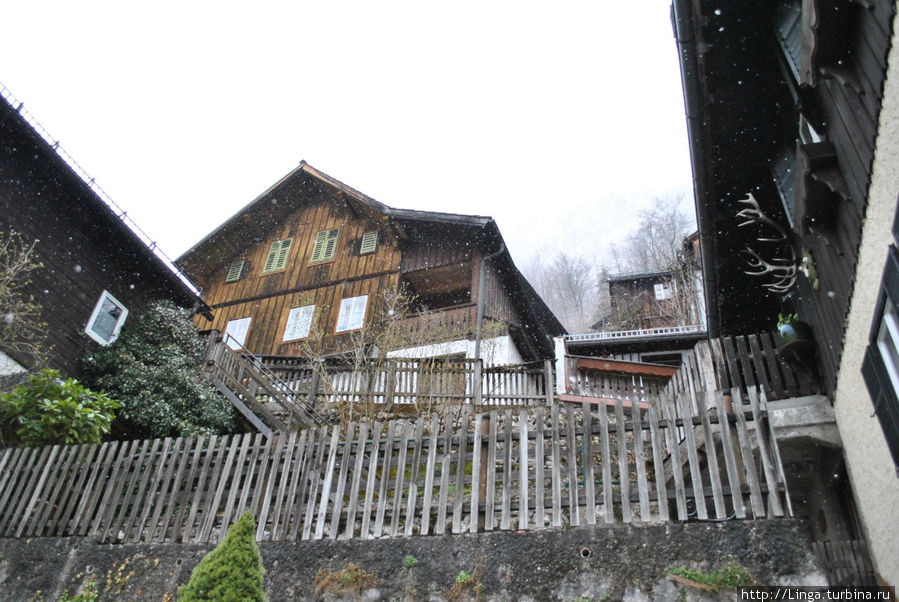 Снег в Хальштатте Хальштатт, Австрия