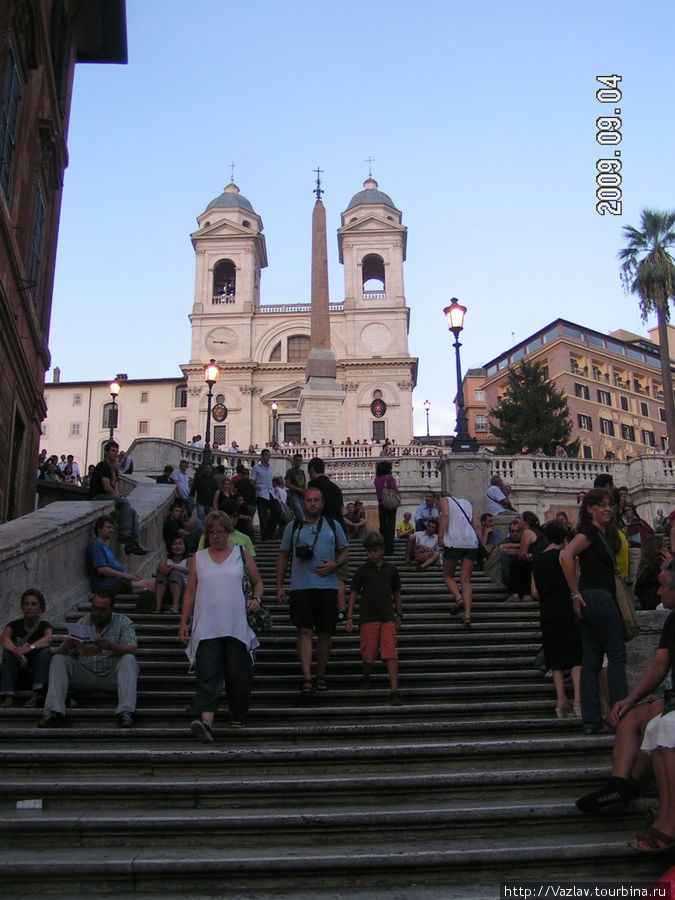 На испанской лестнице Рим, Италия