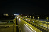 Нусельский мост ночью с пешеходного мостика
