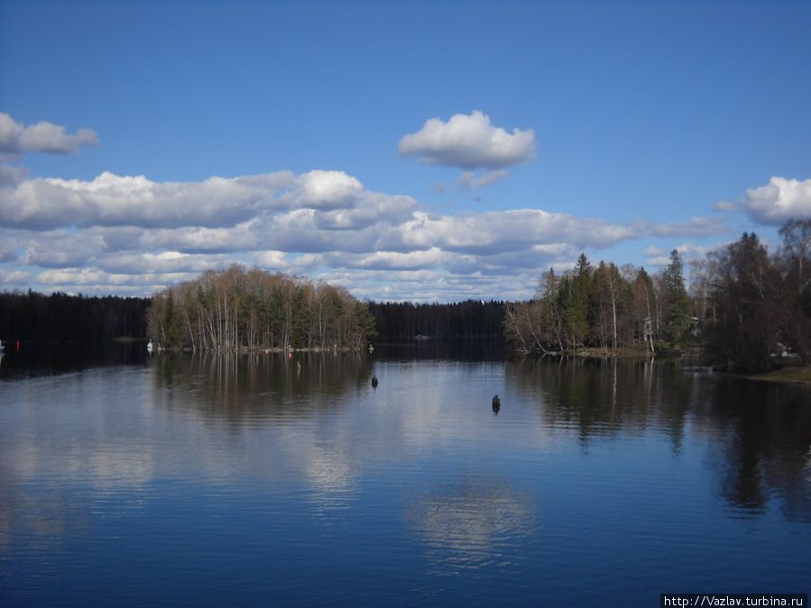 Зеркальное отражение Валкеакоски, Финляндия
