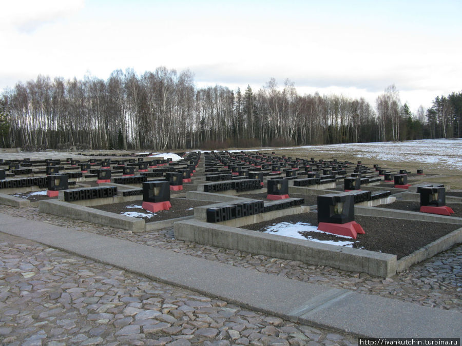 Мемориальное кладбище сожженных деревень Хатынь, Беларусь