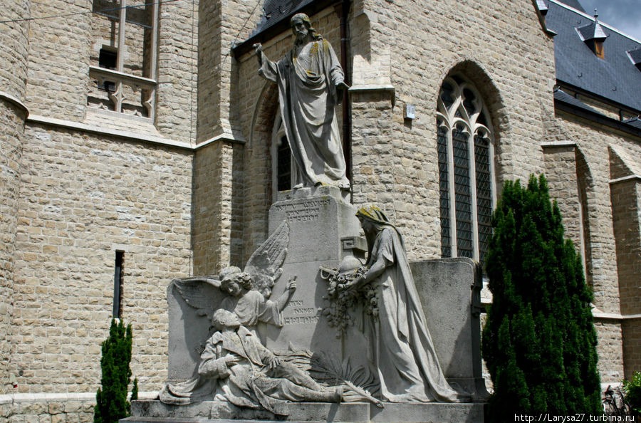 Памятник жертвам 1-й Мировой войны Синт-Кателейне-Вавер, Бельгия