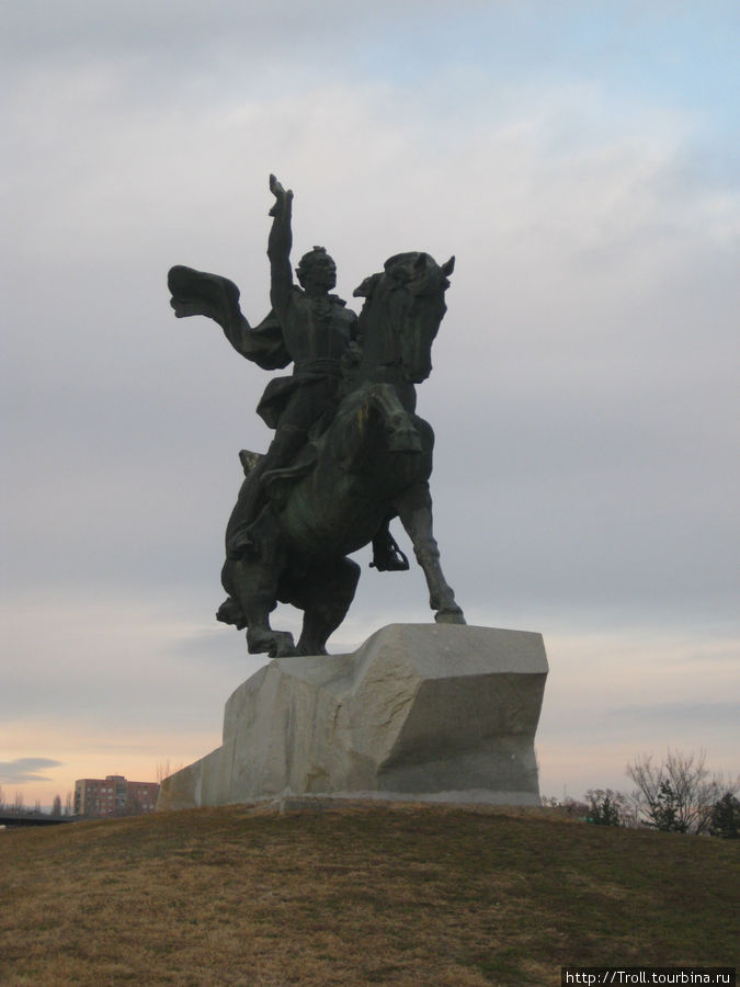 Памятник А.В. Суворову Тирасполь, Приднестровская Молдавская Республика