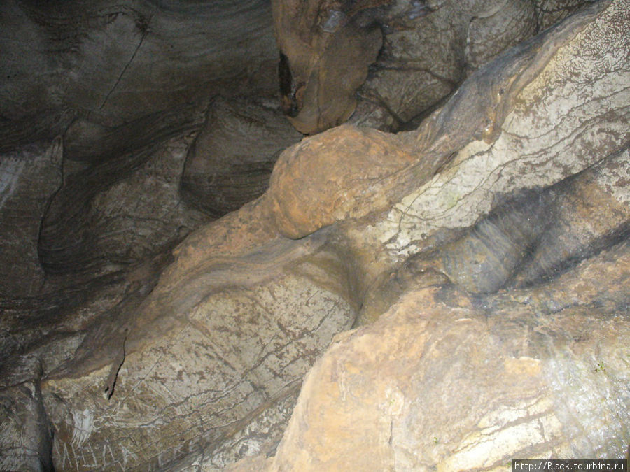 Ахштырская пещера Сочи, Россия
