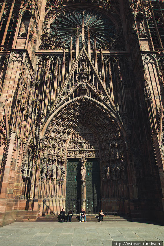 А когда я увидел этот храм, то вообще дыхание перехватило. Просто невероятный. Страсбург, Франция