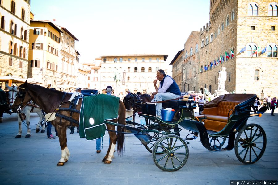Флоренция ...Смешались в кучу кони, люди Флоренция, Италия