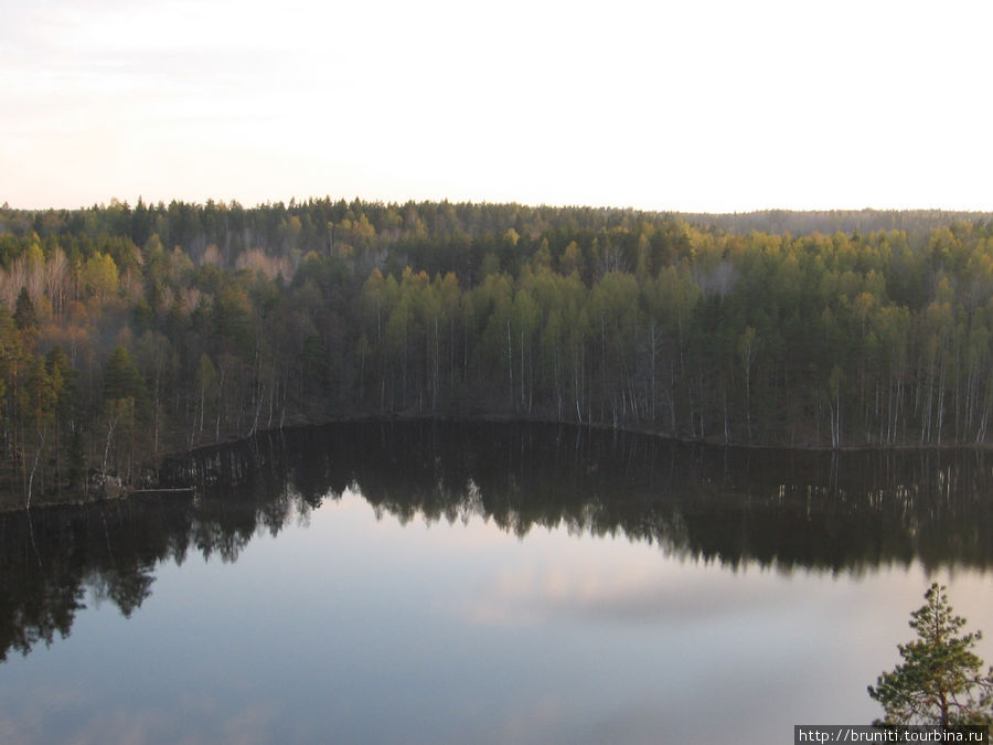 озеро Ястребиное Приозерск, Россия